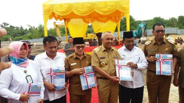 Gubernur Riau Resmikan Pusat Pembangunan Spam Durolis di Rokan Hilir