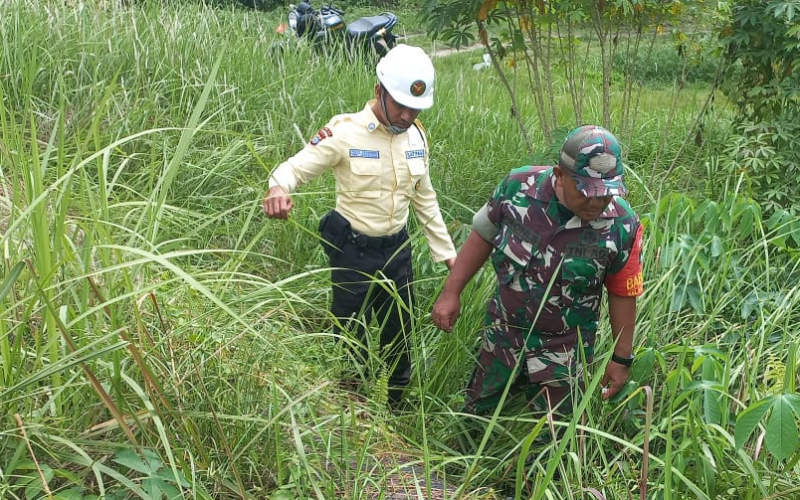 Babinsa Dumai Ingatkan Bahaya Bangunan dan Aktivitas Ilegal di Jalur Pipa