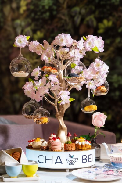 Galaxy Macau Collaborates with International Pastry Maestros to Embrace Springtime  