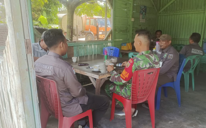 Babinsa Koramil 02/BK Aktif Laksanakan Komunikasi Sosial di Lingkungan Masyarakat