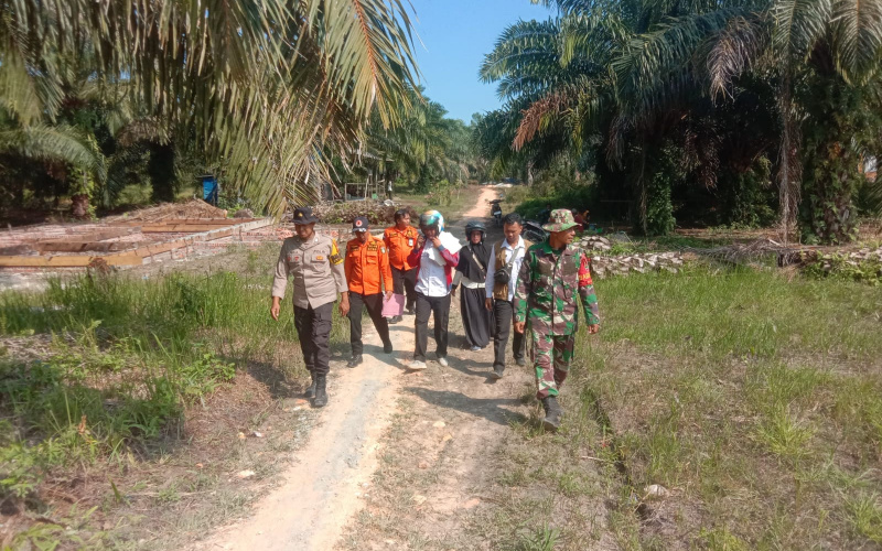 Babinsa Koramil 02/BK dan BPBD Laksanakan Patroli Karlahut