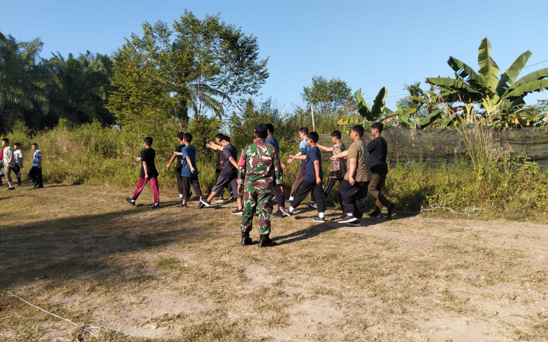 MPLS di Pondok Pesantren Al Imam As Syafi’i Didampingi Babinsa Koramil 02