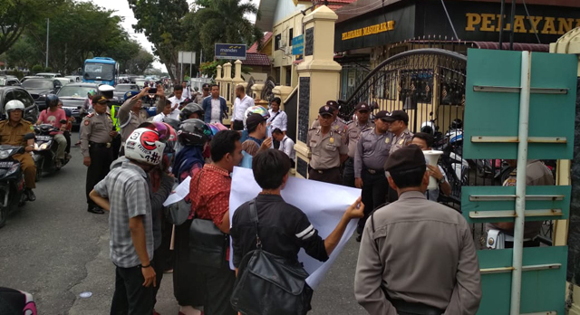 Datangi Mapolda Riau, Formak Minta Usut Dugaan Korupsi di Rohul