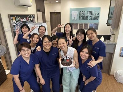 Neo Smiles Dental Studio Rayakan 10 Tahun Pelayanan Ortodonti di Singapura
