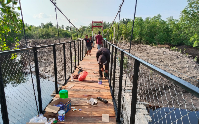 Kodim 0320 Dumai Kebut Penyelesaian Jembatan Gantung Garuda, Akses 79 KK Segera Terwujud