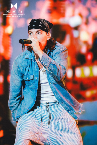 Debut Enam Band Internasional dan Aksi Terbaik Musisi Tiongkok Meriahkan Festival Musik Aranya·Xiami 2025