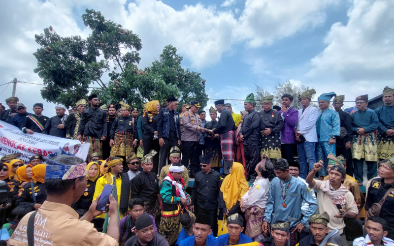 Peduli Rempang-Galang, Kapolres Dumai Dampingi Ratusan Masyarakat Melayu Berorasi