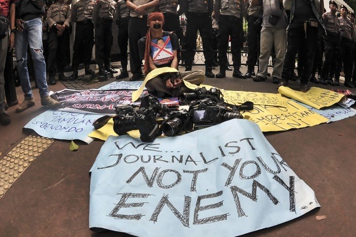 Jangan Jadikan Jurnalis Sasaran Kemarahan