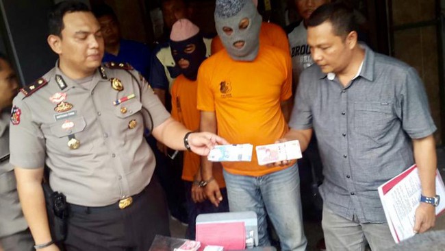 Edarkan Rp 50 Juta Uang Palsu di Medan, Komplotan Ini Dibekuk Polisi
