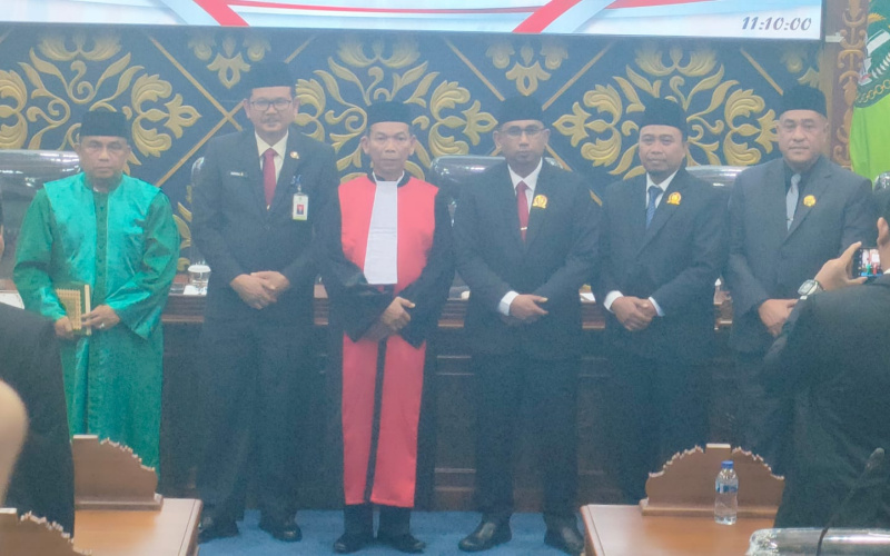 Kapten Inf Syuar Hendri Hadiri Pengucapan Sumpah Pimpinan DPRD Dumai