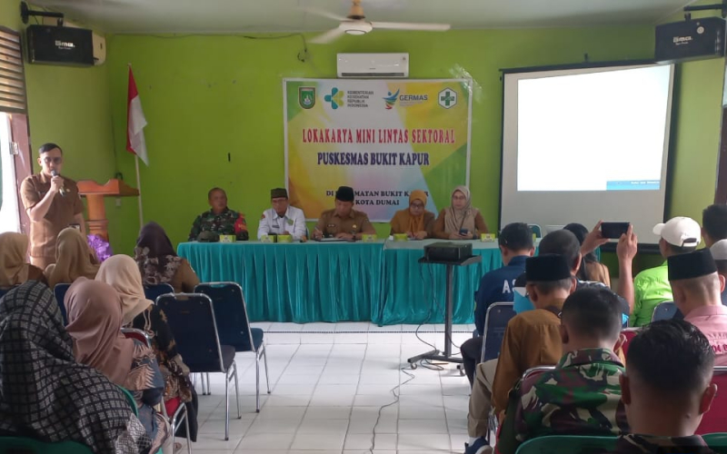 Sinergi Kesehatan Diperkuat, Babinsa Hadiri Lokakarya Mini Tri Wulan III Puskesmas Bukit Kapur