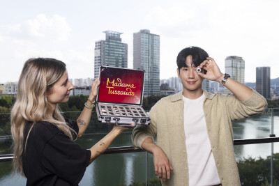Merlin Entertainments Group's Madame Tussauds Hong Kong Korean Heartthrob Jung Hae In's Wax Figure Inviting Fans to Enjoy ‘Our Time’ in Hong Kong
