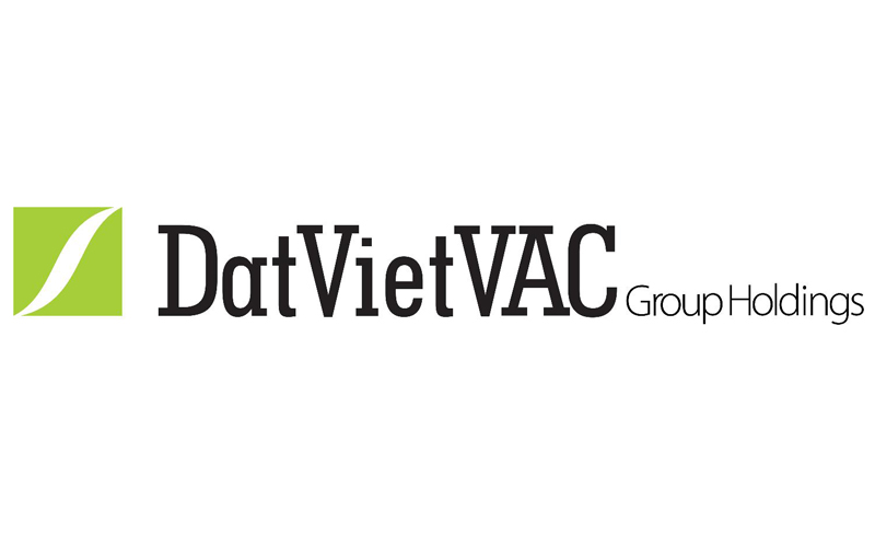 Founder of DatVietVAC honored with 2 Asian Awards for Excellence in Leadership and Business