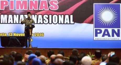 Jokowi Pertanyakan Konsentrasi Terhadap Pilkada DKI