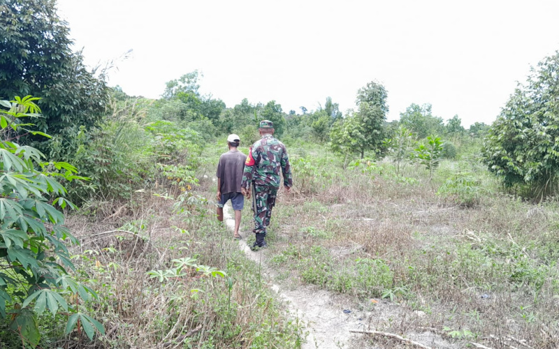 Serma F Purba Patroli Rutin, Upaya Pencegahan Terhadap Karhutla