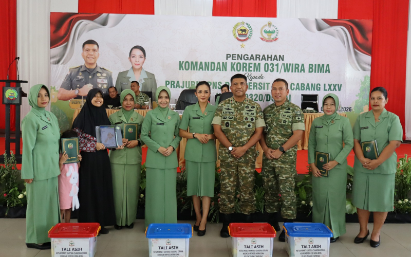 Kunjungi Kodim 0320 Dumai, Danrem 031/WB Tekankan Disiplin dan Peran Keluarga Prajurit