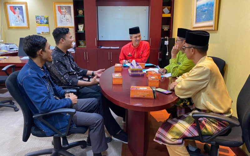 Asisten II Sekdaprov Terima Audiensi FPPDP Riau
