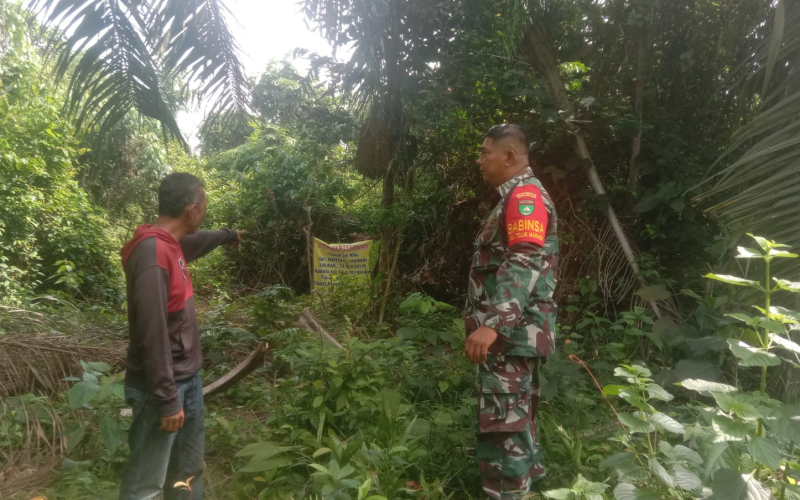 Babinsa Teluk Makmur Ajak Warga Bersama-sama Cegah Karhutla