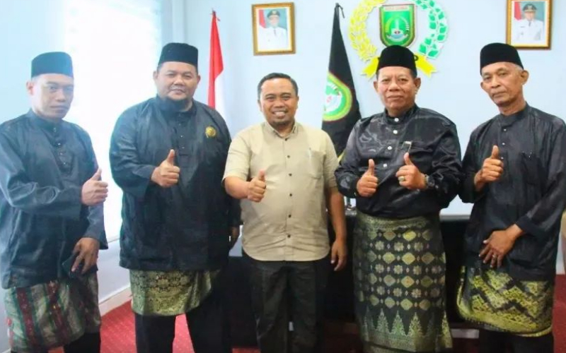 Ketua DPRD Dumai Sambut Baik Silaturahmi Gagak Hitam Sambang Dumai