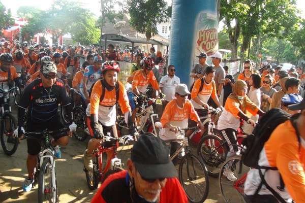 Wabup Inhu Ikut Kegiatan Sepeda Santai Bersama Masyarakat
