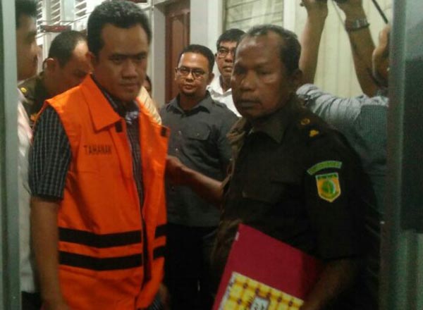 Pengacara Mangkir, Sidang Perdana Ketua DPRD Bengkalis Ditunda