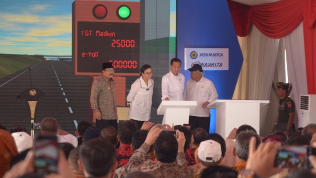 Jokowi Targetkan Akhir 2019 Merak-Banyuwangi Tersambung Tol