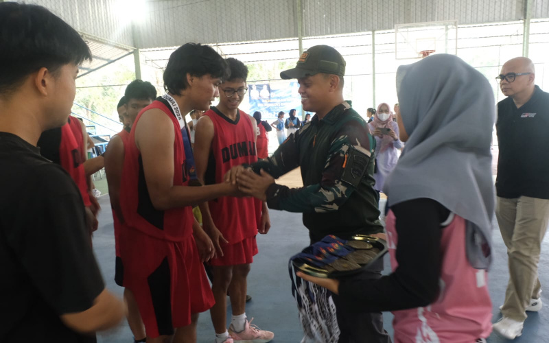 Dandim Dumai Apresiasi Para Peserta dan Pemenang Kejurkot Cabor Basket