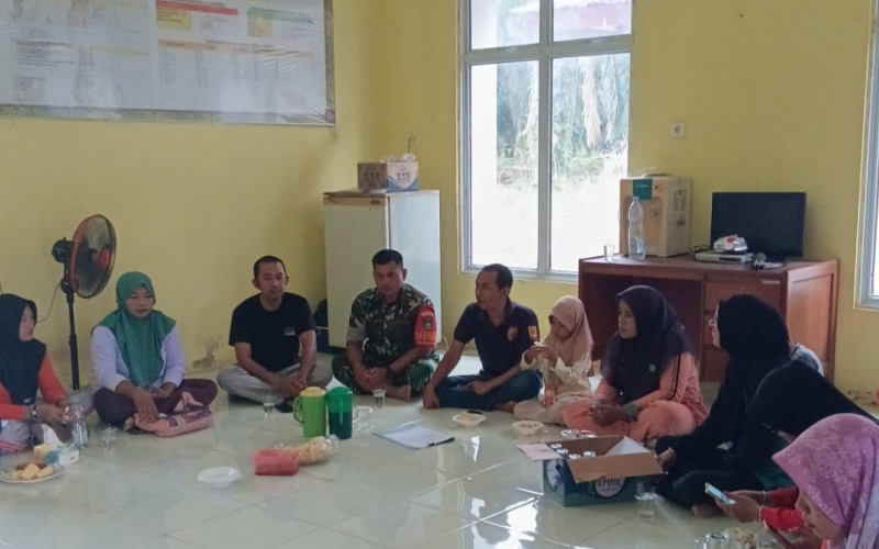 Perkuat Kolaborasi, Babinsa Guntung Dukung Program PKK dan Posyandu untuk Kesejahteraan Masyarakat
