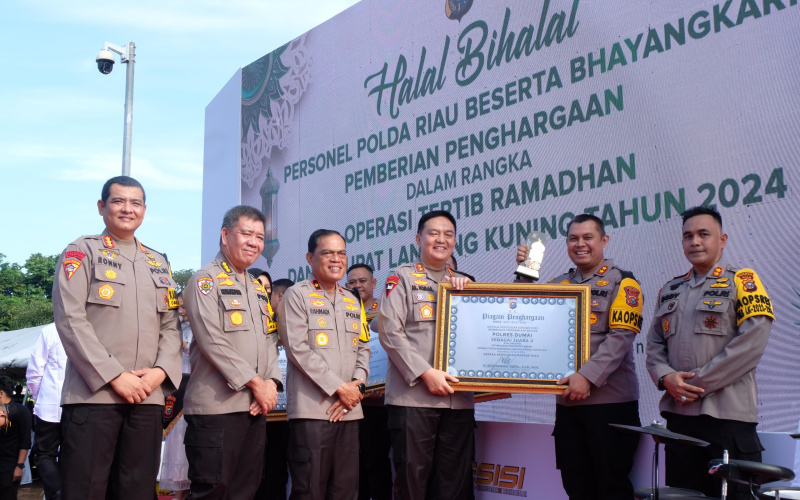 Pengamanan Mudik dan Arus Balik Lebaran 2024 Dinilai Sukses, 6 Kapolres di Riau Raih Penghargaan