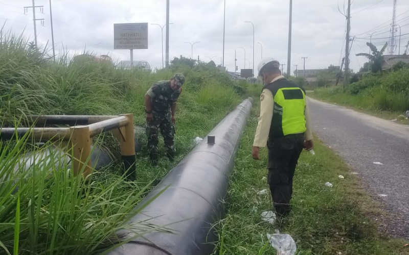 Disekitar Pipa Minyak Pertamina, Koramil 02 Patroli Keamanan