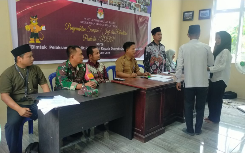 Babinsa Bagan Besar Timur Hadiri Pelantikan Pantarlih Jelang Pilkada 2024