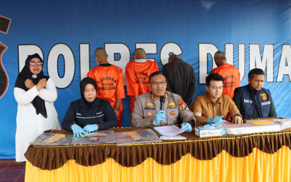 Terekam CCTV Dishub, Polres Dumai Amankan Pengrusak Ikon Taman Bumi Ayu