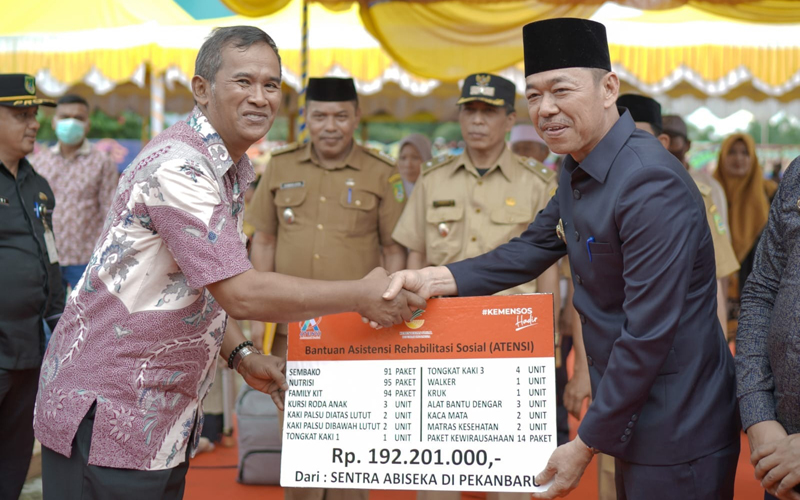 Bupati Rohil Lantik Pj Penghulu dan BPKep di Bagansinembah