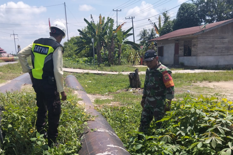 Sertu Jumat Desmanto Pimpin Patroli Gabungan, Jaga Stabilitas Jalur Pipa Minyak