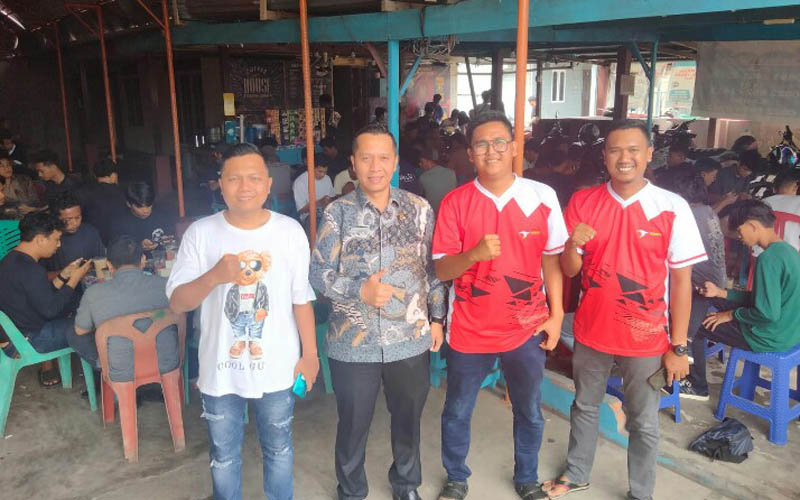 Kadis Kominfotiks Rohil Tinjau Kelangsungan Turnamen Mobile Legend Bupati Cup 2023