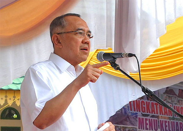 Geram, Gubernur Riau Panggil Kadis Ciptada