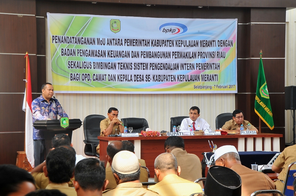 Bupati Meranti Teken MOU Antara Pemkab dengan BPKP Perwakilan Riau