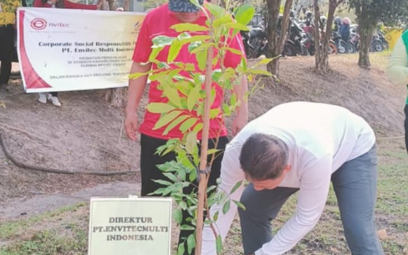 PT Envitec Beri Bantu 5 Ton Pupuk ke Pemprov Riau