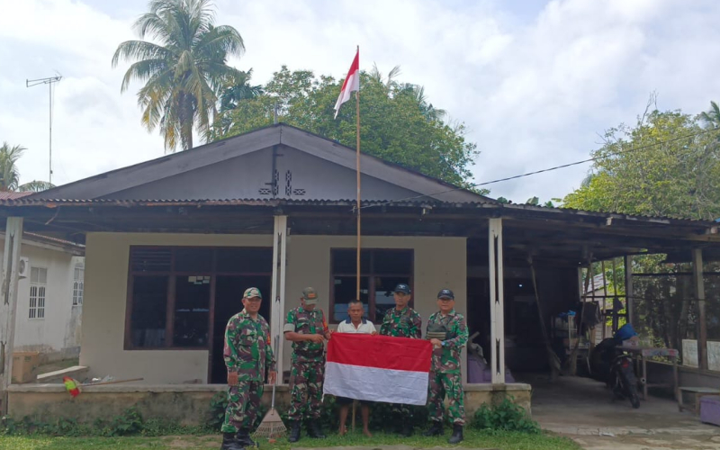 Letkol Inf Ronald Manurung: Pasang Bendera Itu Simbol Cinta Tanah Air