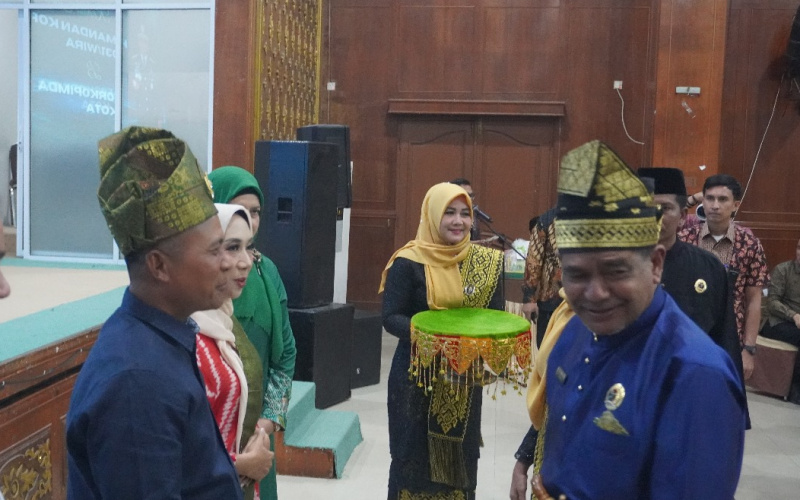 Kunjungan Komandan Korem Danrem 031/Wira Bima Disambut Pjs Wako Dumai